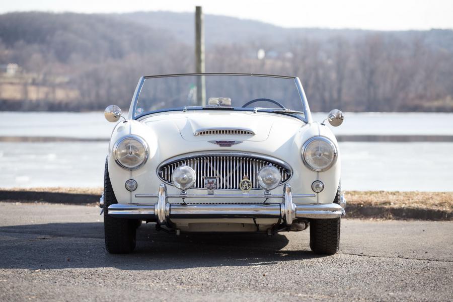  Austin-Healey 3000 BT7 (Mk II) 1961 года  (фото 28 из 37)